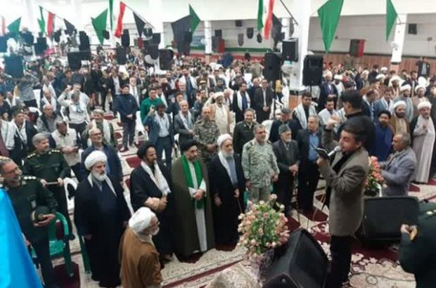 گردهمایی ۱۰ هزار نفری بسیجیان شهرستان آران و بیدگل