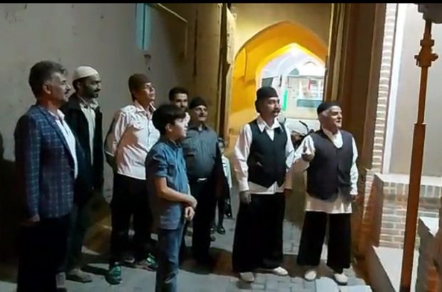 «هوربابا»؛ سنّتی فراتر از یک آیین کودکانه رمضانی در آران و بیدگل