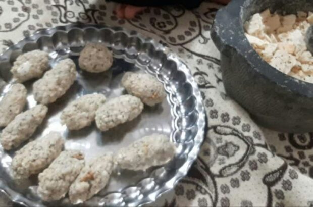 نان مُچّه؛ چاشتایی سنتی آران و بیدگل