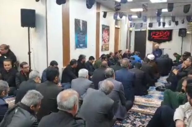 کارکنان شهرداری آران وبیدگل میزبان عزاداران فاطمی