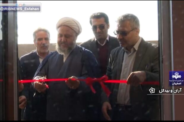 نخستین نمایشگاه آثار تخصصی باستانی در محوطه باستانی ویگل آران و بیدگل