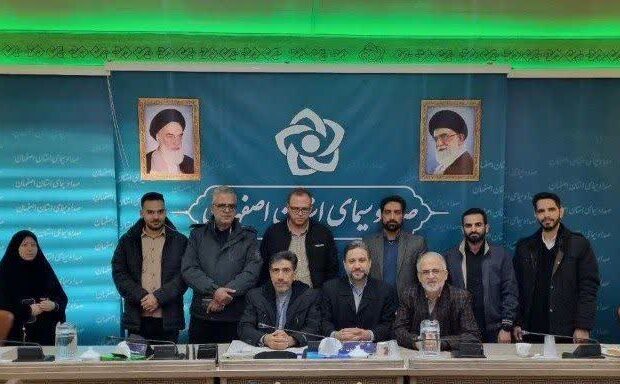 جلسه شورای معاونین صداو سیمای استان اصفهان با حضور محمدرضا رحمتی آرانی