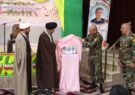 رونمایی از کتاب “بیرق های عزت” زندگی‌نامه و خاطرات شهدای ارتش شهرستان آران و بیدگل