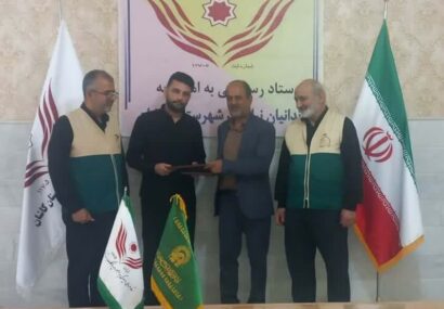 خادمیاران آران و بیدگل دومین زندانی را در ایام سوگواری امام هشتم آزاد کردند