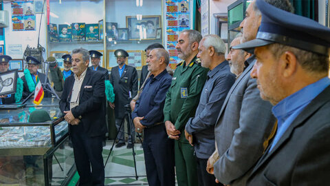 حضور پرشور خانوادههای شهدای آران و بیدگل در گنجینه شهدای دفاع مقدس حرم مطهر حضرت محمد هلال بن علی (ع) حضور پرشور خانوادههای شهدای آران و بیدگل در گنجینه شهدای دفاع مقدس حرم مطهر حضرت محمد هلال بن علی (ع)