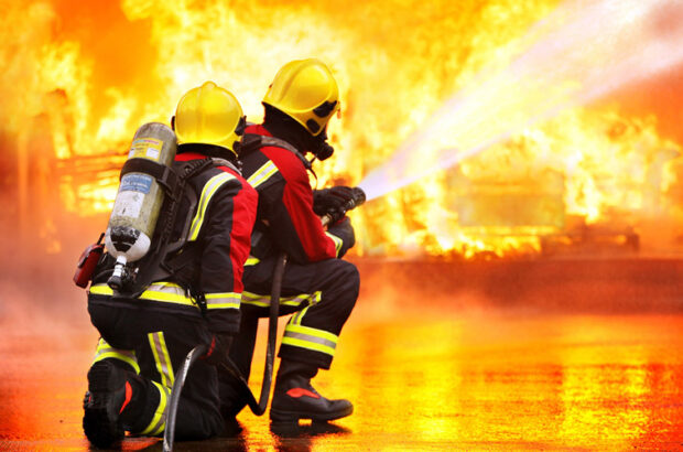 کارگاه حلاجی در آران و بیدگل دوباره طعمه حریق شد کارگاه حلاجی در آران و بیدگل دوباره طعمه حریق شد