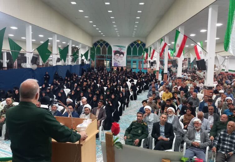 نشست ارکان بسیج شهرستان آران و بیدگل با حضور سردار فردا