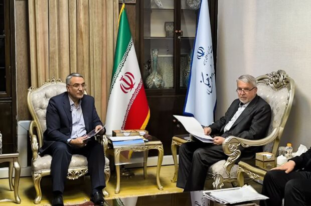 نشست دکتر مصطفی معینی با وزیر میراث فرهنگی، گردشگری و صنایعدستی برگزار شد نشست دکتر مصطفی معینی با وزیر میراث فرهنگی، گردشگری و صنایعدستی برگزار شد