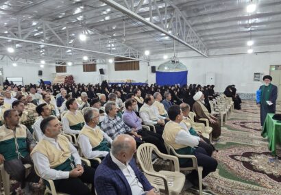 گردهمایی آموزشی خادمیاران رضوی در آران و بیدگل برگزار شد گردهمایی آموزشی خادمیاران رضوی در آران و بیدگل برگزار شد