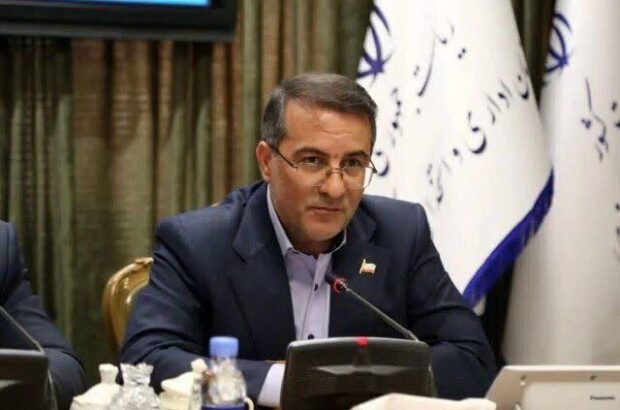 رئیس سازمان اداری: بدرفتاری کارمندان دولت را با شماره ۱۲۸ گزارش کنید