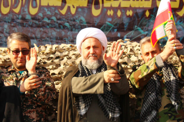 پیام رزمایش بسیج به دشمن: ملت ایران زنده و پای ارزش‌هاست/ وظیفه مسئولان، حل مشکلات مردم است