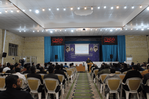 اجتماع گسترده بسیجیان آران و بیدگل در همایش بزرگ روشنگری «جنگ شناختی»