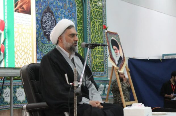 حجتالاسلام حکمت: ولایت، مهمترین امانت الهی است/ بسیج در جبهه مقاومت جهانی فعال است حجتالاسلام حکمت: ولایت، مهمترین امانت الهی است/ بسیج در جبهه مقاومت جهانی فعال است