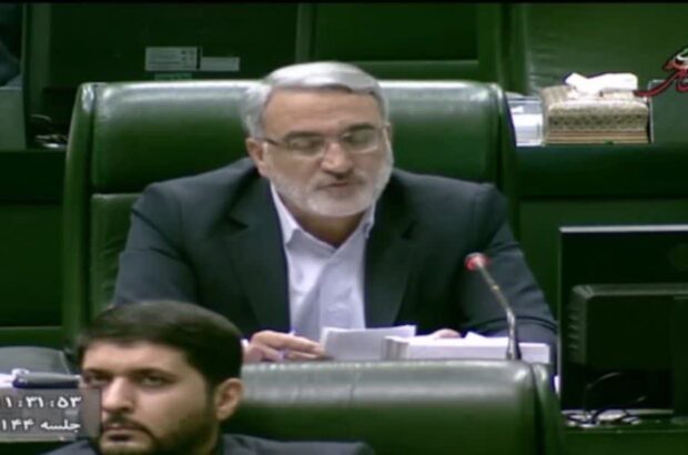 تذکر جدی دکتر معینی به بنیاد مسکن و وزارت راه؛ اعتراض متقاضیان مسکن ملی کاشان به اوج رسید