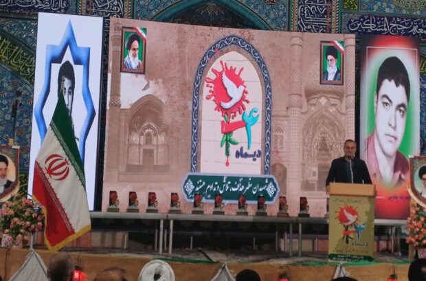 معاون امنیتی استانداری اصفهان: خانواده‌های شهیدپرور آران و بیدگل با تقدیم ۴ شهید در جنگ ۱۲ روزه، در مقابل استکبار ایستادند/ شهدا چراغ و ستارگان جامعه هستند