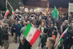تجمع انقلابی مردم نوش‌آباد در میدان شهداء با حضور گسترده
