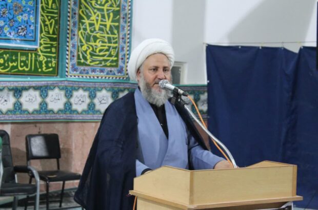 امام جمعه آران و بیدگل: مسجد، محور رشد اجتماعی و فرهنگی محله‌هاست